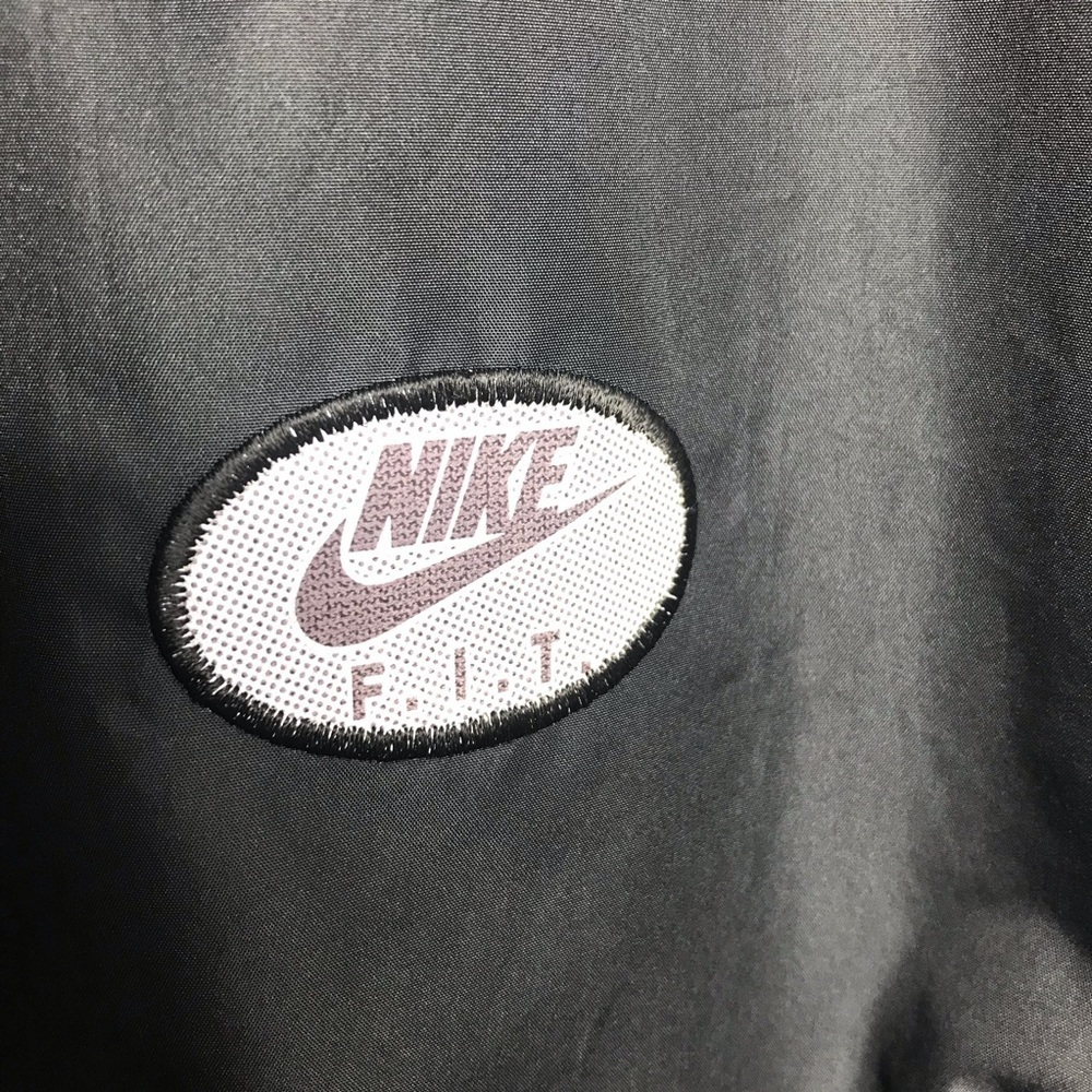 Nike Women’s Vintage Track Jacket Size Medium - Picture 8 of 9